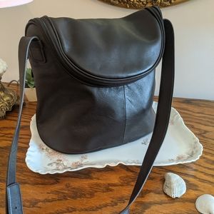 MAXX NEW YORK LEATHER BAG